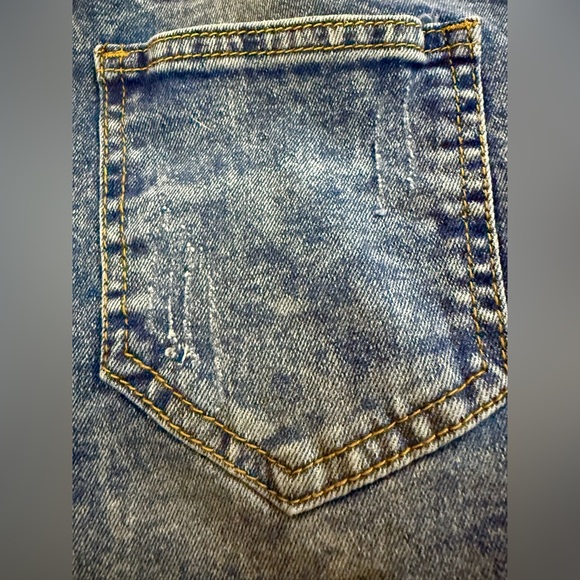 Up-Cycled Blue Denim and White Jean Shorts with Lacy Trimmed Frayed Hem - Picture 5 of 7